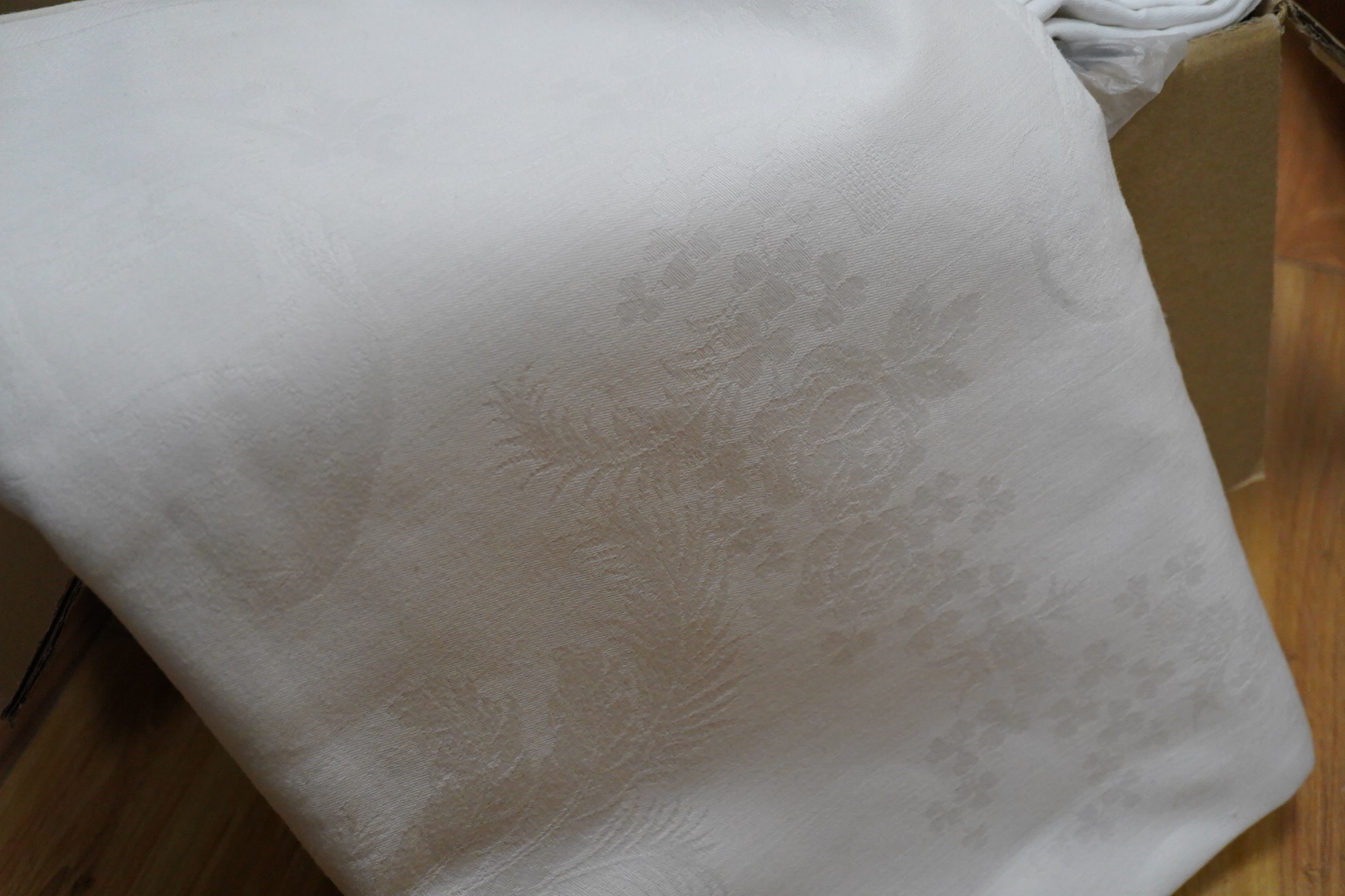 Collection of table linen to include empire day table damask table cloth